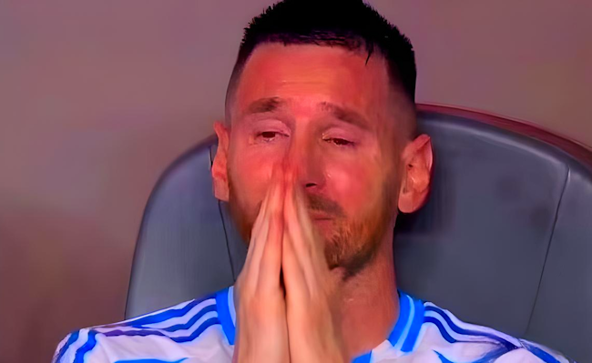 Lionel Messi Cries VISUAL THAILAND